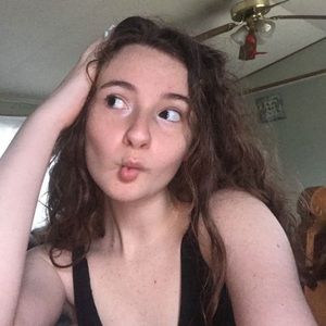 Meet your Posher, Marissa